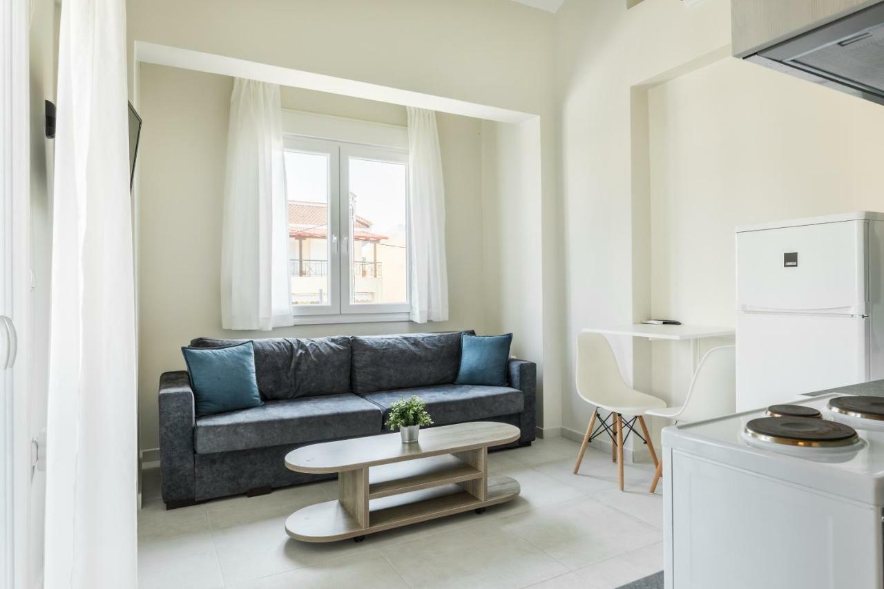 V Luxury Apartments ซีวิรี ภายนอก รูปภาพ