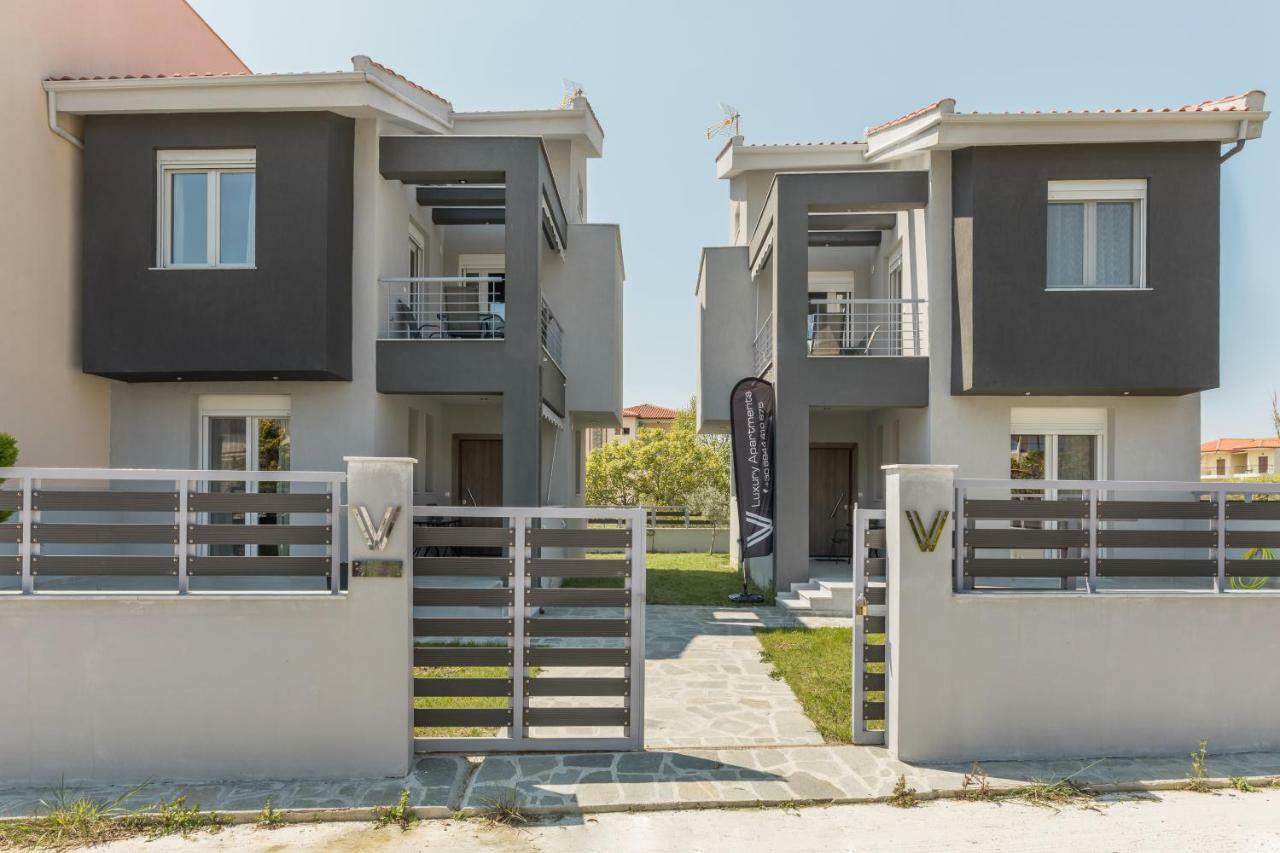 V Luxury Apartments ซีวิรี ภายนอก รูปภาพ