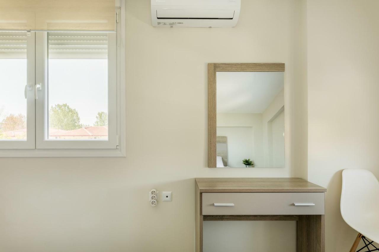 V Luxury Apartments ซีวิรี ภายนอก รูปภาพ